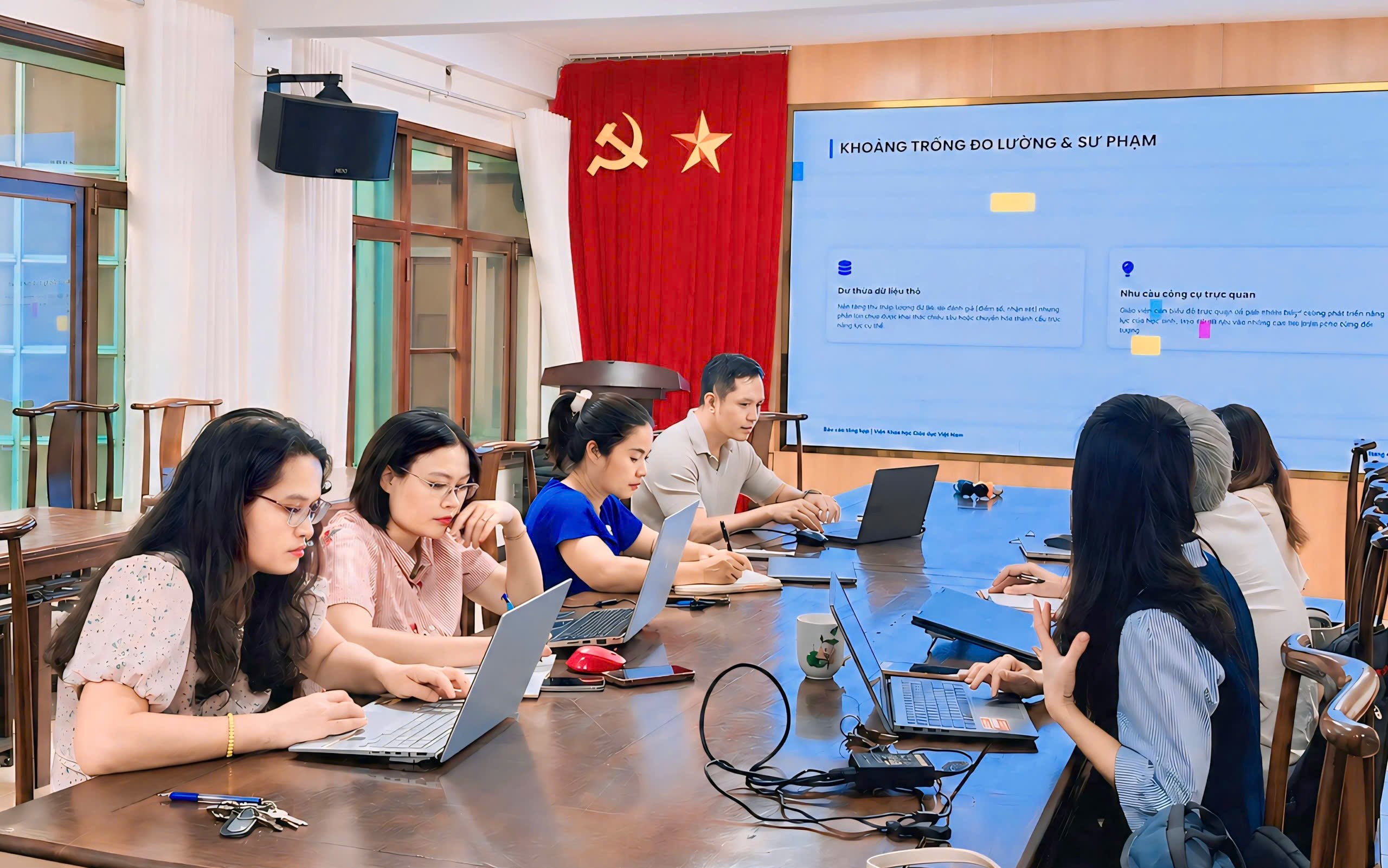 Seminar khoa học về phương pháp Guttman trong phân tích dữ liệu đánh giá năng lực học sinh